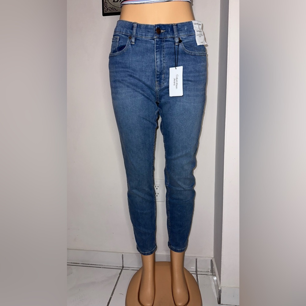 NWT Calvin Klein mid rise skinny ankle length blue jeans size 10 / 30